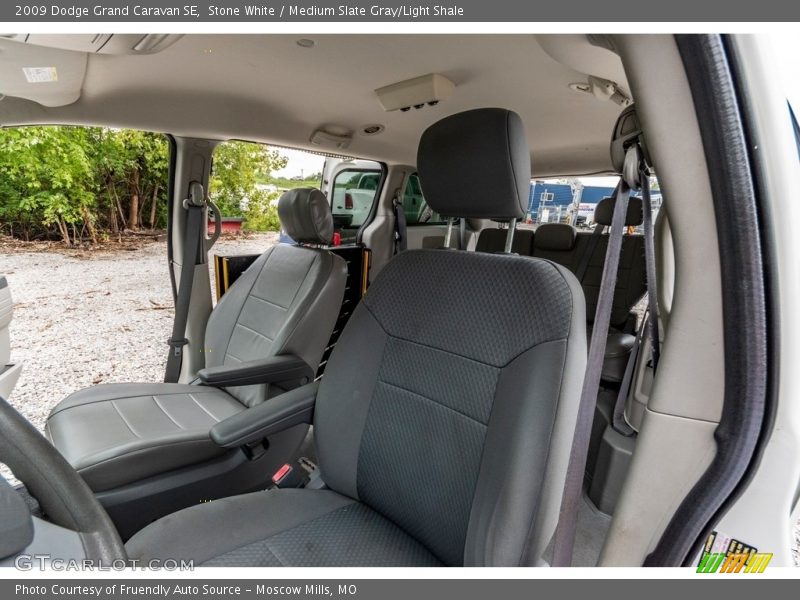 Stone White / Medium Slate Gray/Light Shale 2009 Dodge Grand Caravan SE