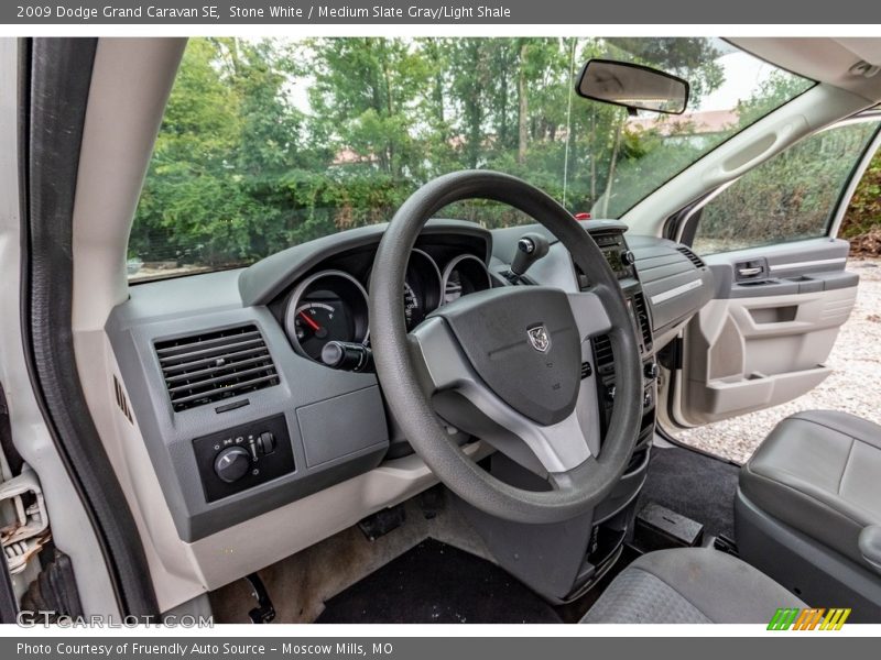 Stone White / Medium Slate Gray/Light Shale 2009 Dodge Grand Caravan SE