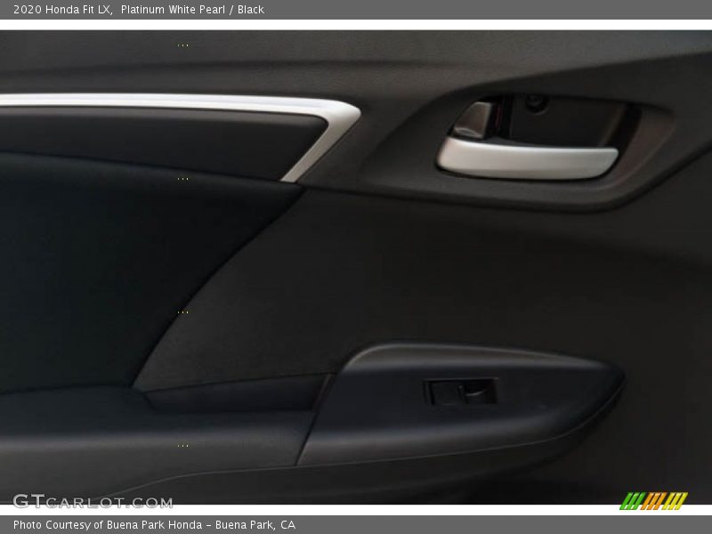 Platinum White Pearl / Black 2020 Honda Fit LX