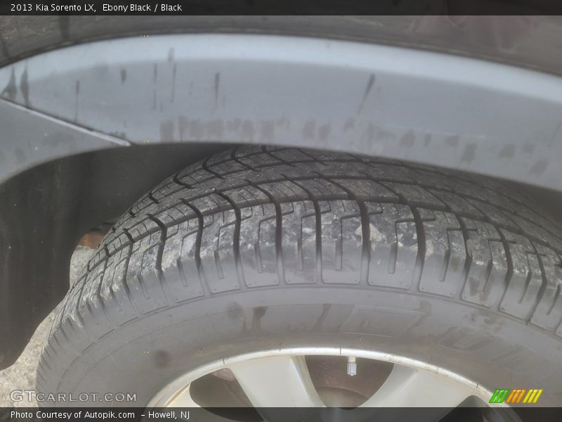 Ebony Black / Black 2013 Kia Sorento LX