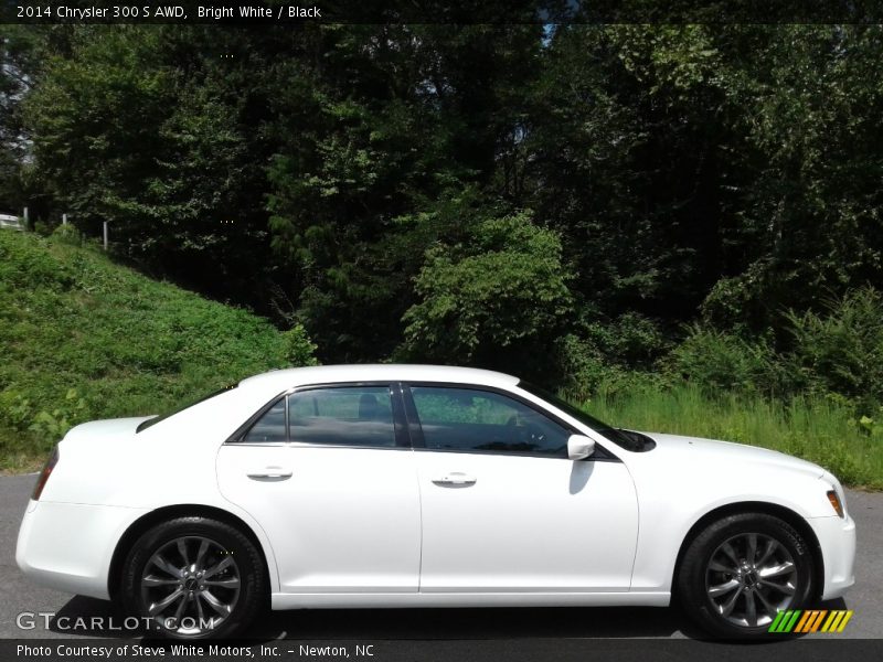  2014 300 S AWD Bright White
