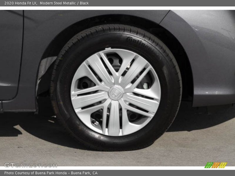Modern Steel Metallic / Black 2020 Honda Fit LX