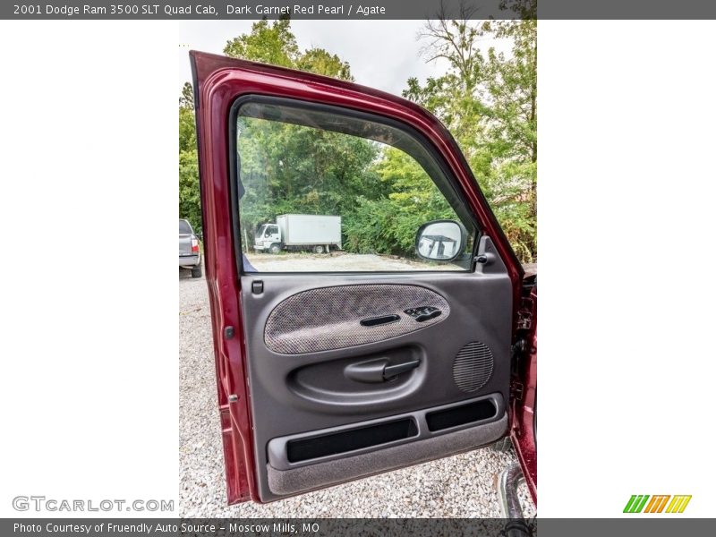 Door Panel of 2001 Ram 3500 SLT Quad Cab