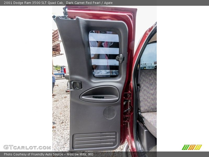 Door Panel of 2001 Ram 3500 SLT Quad Cab