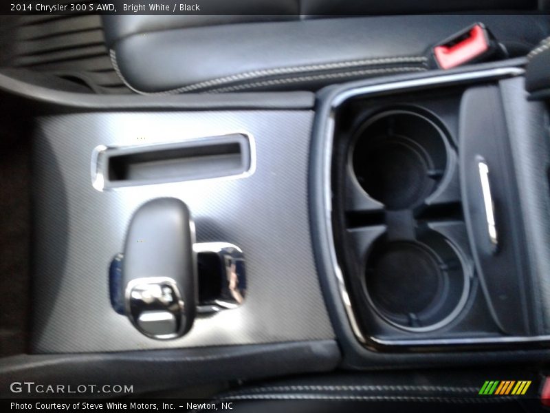 Bright White / Black 2014 Chrysler 300 S AWD