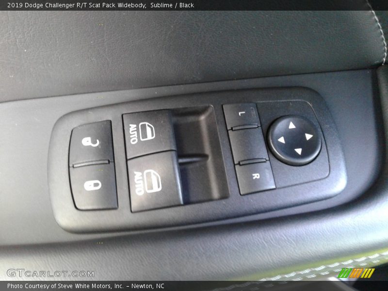 Sublime / Black 2019 Dodge Challenger R/T Scat Pack Widebody