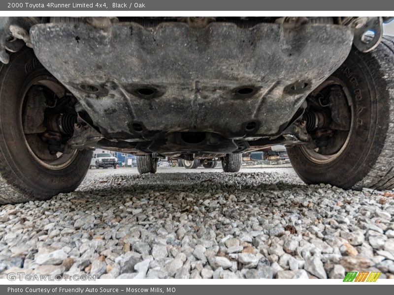 Black / Oak 2000 Toyota 4Runner Limited 4x4