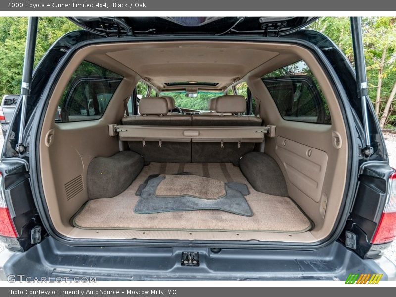 Black / Oak 2000 Toyota 4Runner Limited 4x4