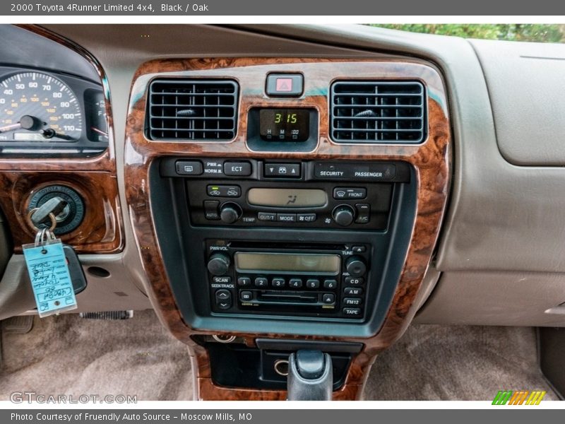 Black / Oak 2000 Toyota 4Runner Limited 4x4