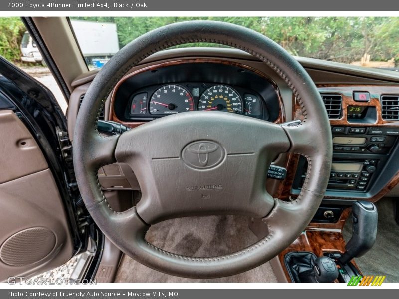 Black / Oak 2000 Toyota 4Runner Limited 4x4
