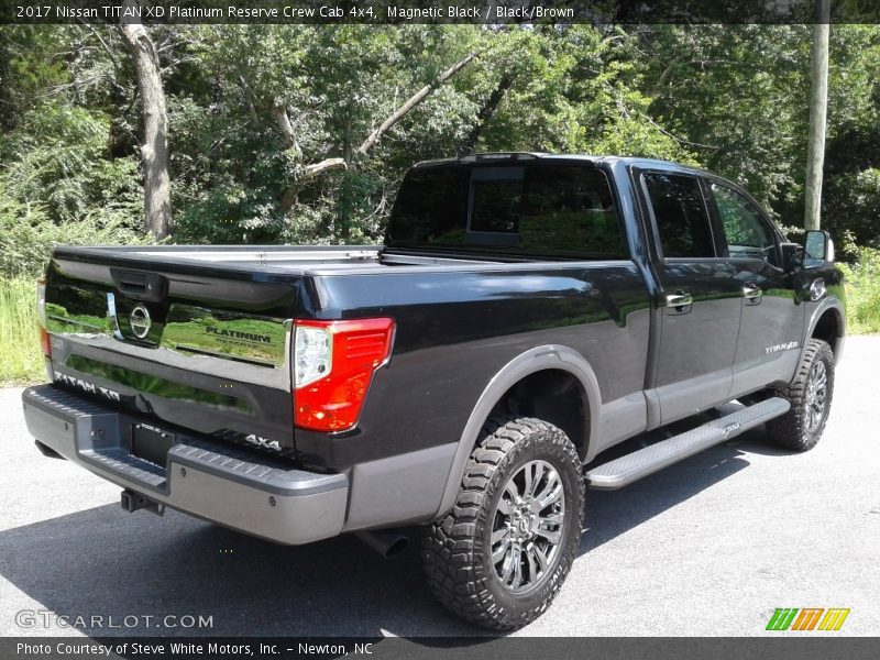 Magnetic Black / Black/Brown 2017 Nissan TITAN XD Platinum Reserve Crew Cab 4x4