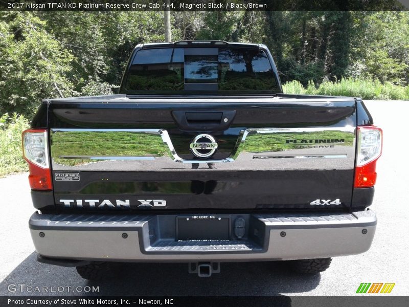 Magnetic Black / Black/Brown 2017 Nissan TITAN XD Platinum Reserve Crew Cab 4x4