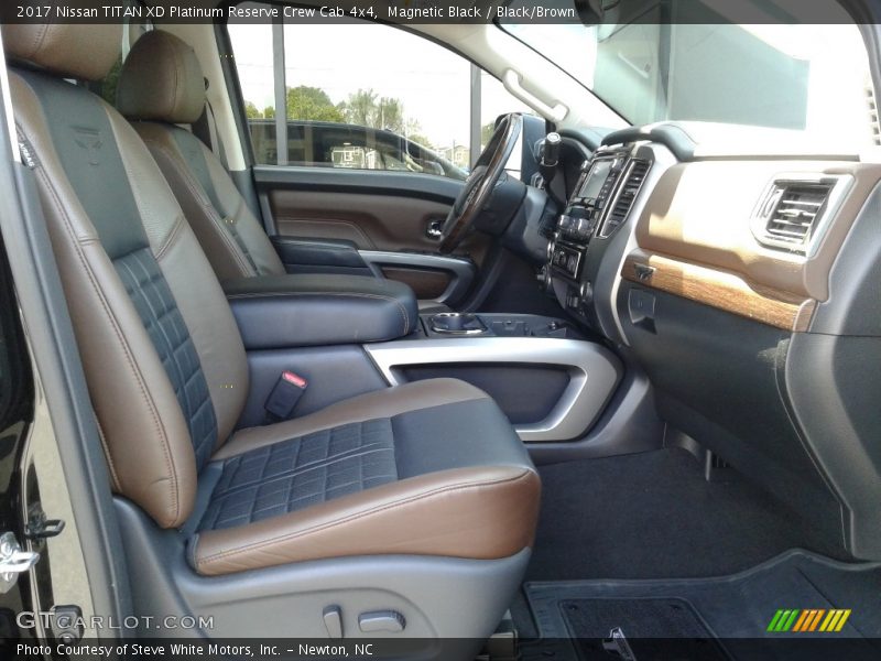  2017 TITAN XD Platinum Reserve Crew Cab 4x4 Black/Brown Interior