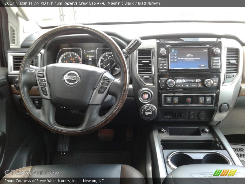 Magnetic Black / Black/Brown 2017 Nissan TITAN XD Platinum Reserve Crew Cab 4x4