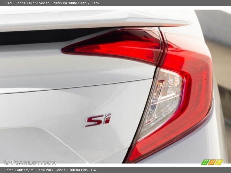 Platinum White Pearl / Black 2020 Honda Civic Si Sedan