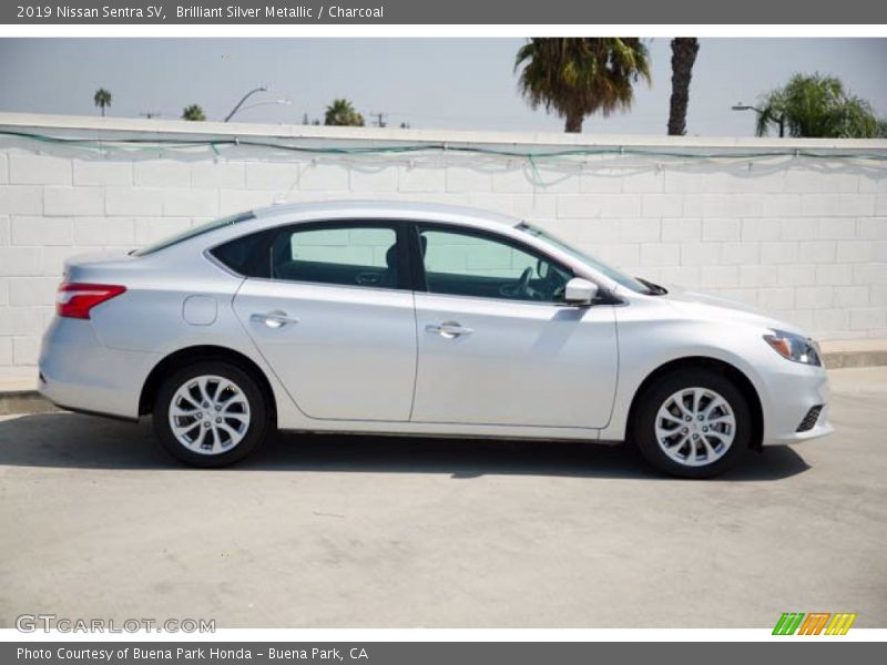 Brilliant Silver Metallic / Charcoal 2019 Nissan Sentra SV