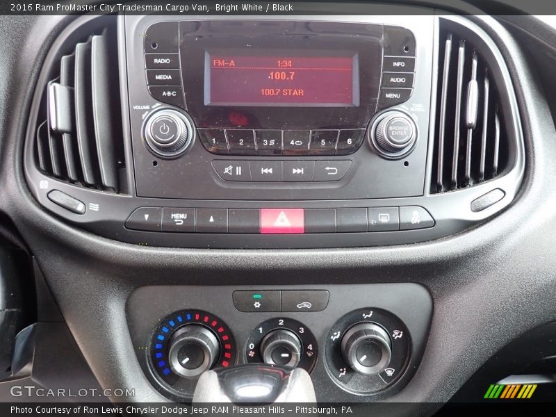 Controls of 2016 ProMaster City Tradesman Cargo Van