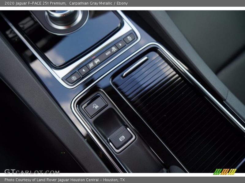 Carpathian Gray Metallic / Ebony 2020 Jaguar F-PACE 25t Premium