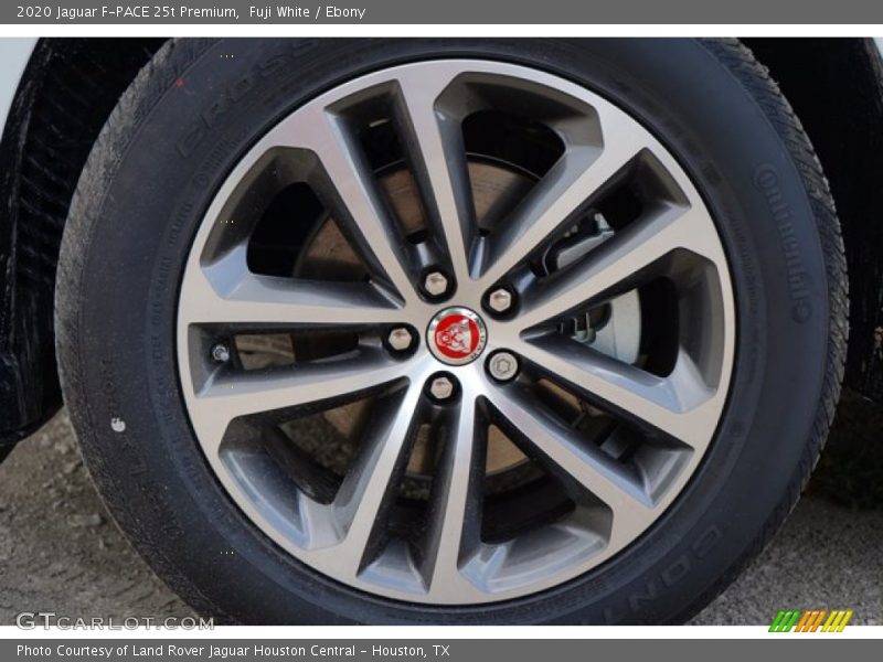 Fuji White / Ebony 2020 Jaguar F-PACE 25t Premium