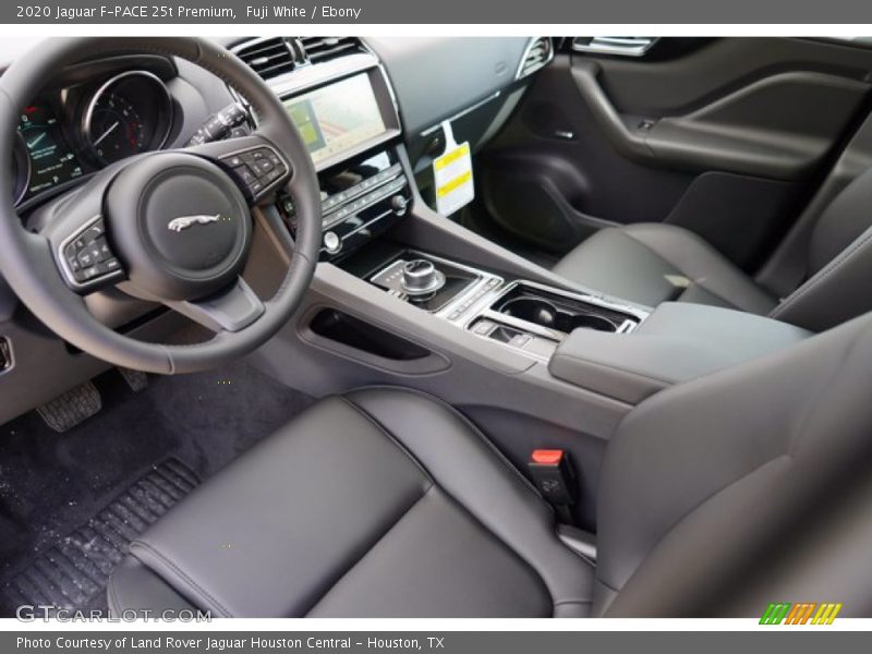 Fuji White / Ebony 2020 Jaguar F-PACE 25t Premium
