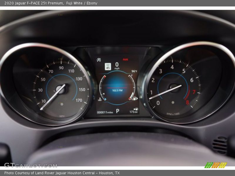 Fuji White / Ebony 2020 Jaguar F-PACE 25t Premium