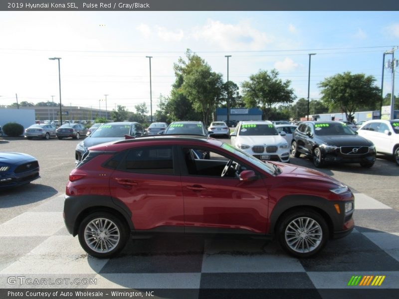 Pulse Red / Gray/Black 2019 Hyundai Kona SEL