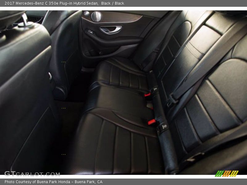 Black / Black 2017 Mercedes-Benz C 350e Plug-in Hybrid Sedan