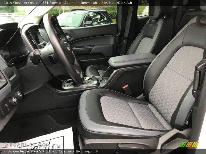 Front Seat of 2019 Colorado Z71 Extended Cab 4x4