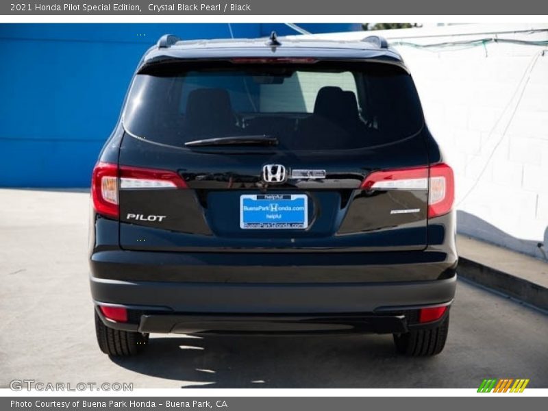 Crystal Black Pearl / Black 2021 Honda Pilot Special Edition