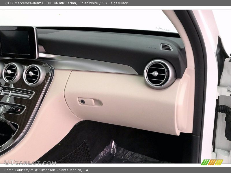 Polar White / Silk Beige/Black 2017 Mercedes-Benz C 300 4Matic Sedan