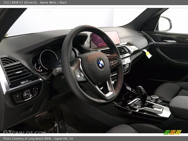 Alpine White / Black 2021 BMW X3 sDrive30i