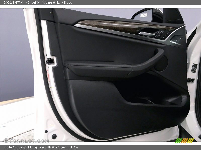 Door Panel of 2021 X4 xDrive30i