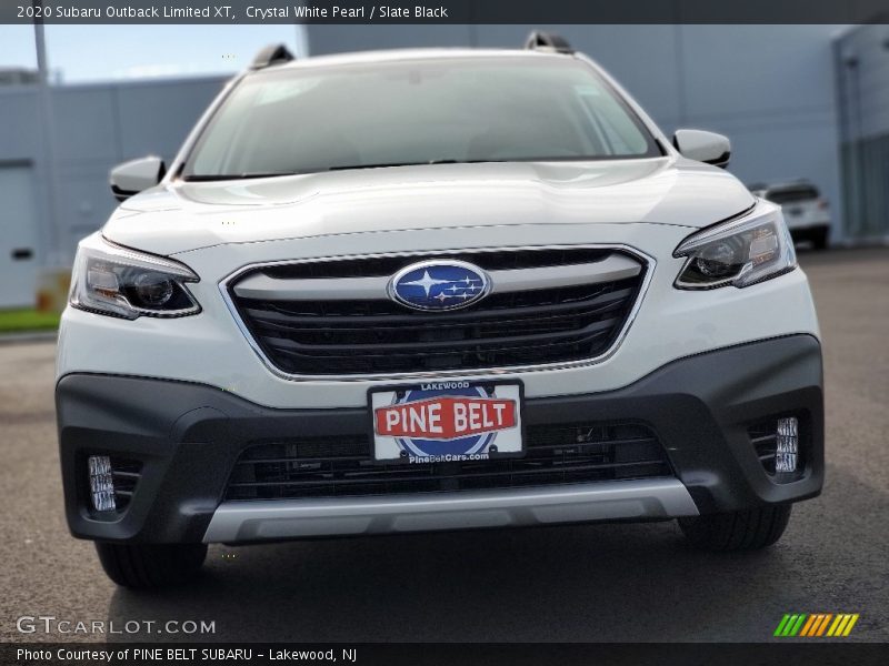 Crystal White Pearl / Slate Black 2020 Subaru Outback Limited XT