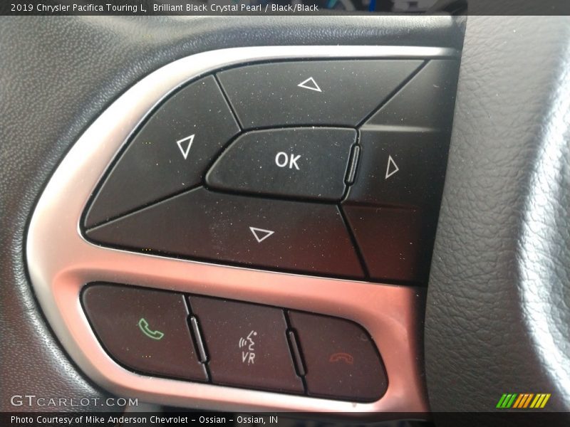 Brilliant Black Crystal Pearl / Black/Black 2019 Chrysler Pacifica Touring L