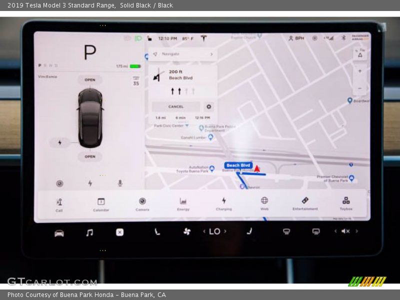 Navigation of 2019 Model 3 Standard Range