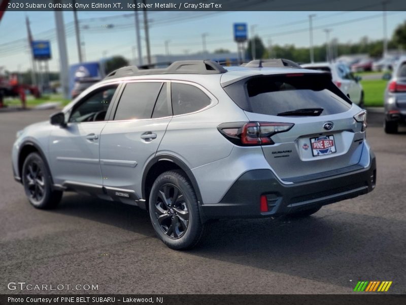 Ice Silver Metallic / Gray StarTex 2020 Subaru Outback Onyx Edition XT