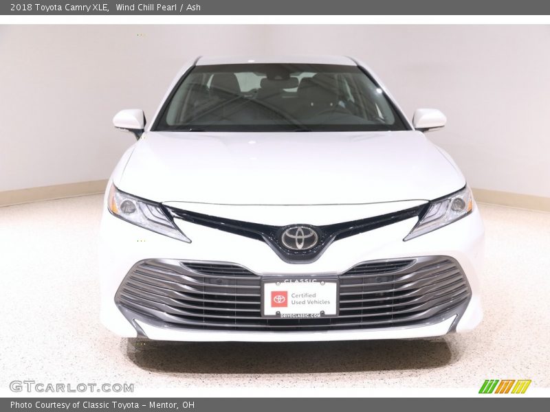 Wind Chill Pearl / Ash 2018 Toyota Camry XLE