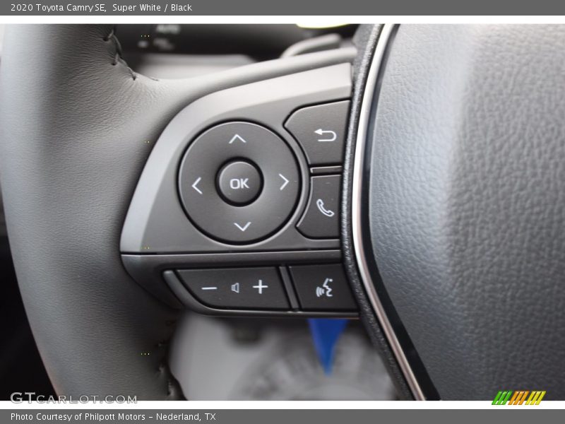 Super White / Black 2020 Toyota Camry SE