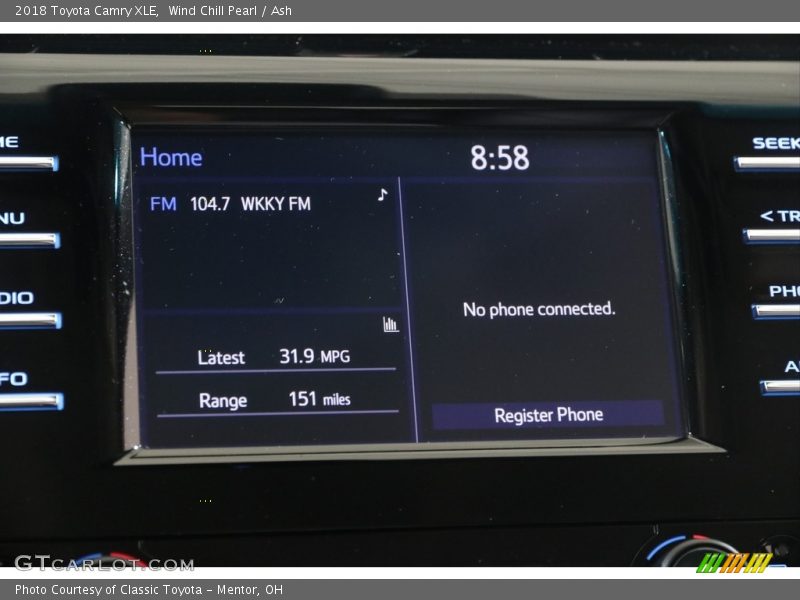 Wind Chill Pearl / Ash 2018 Toyota Camry XLE