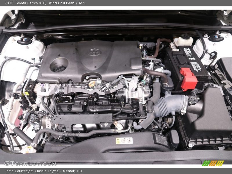 Wind Chill Pearl / Ash 2018 Toyota Camry XLE