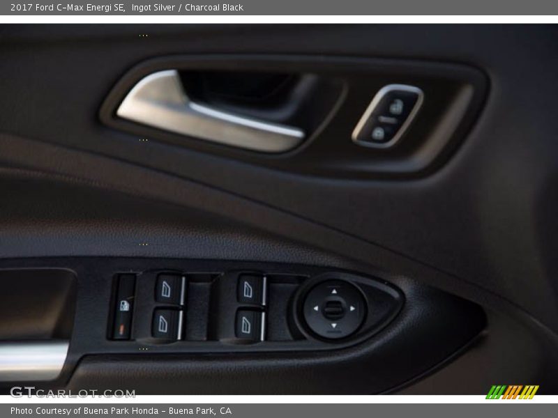 Ingot Silver / Charcoal Black 2017 Ford C-Max Energi SE