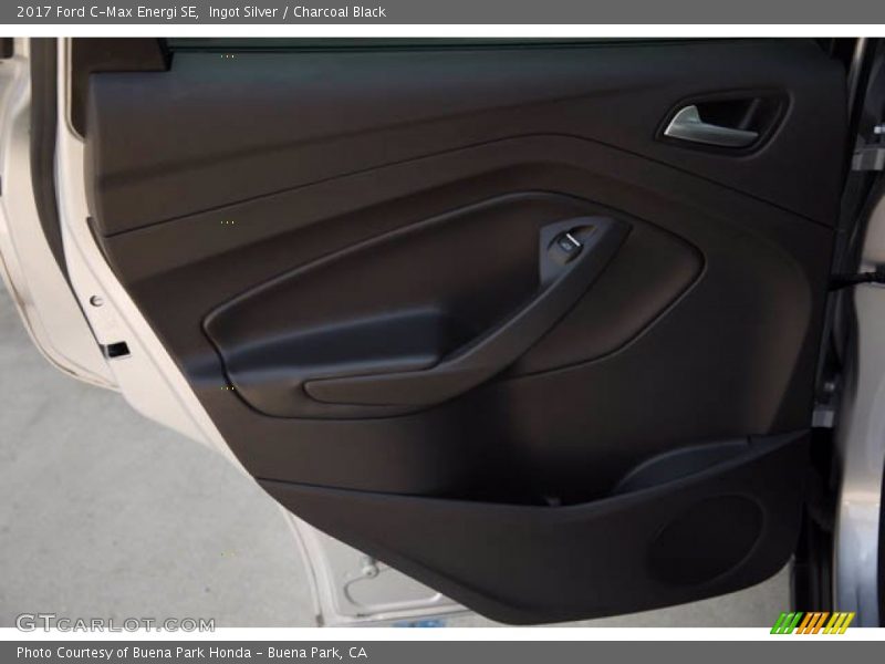 Ingot Silver / Charcoal Black 2017 Ford C-Max Energi SE