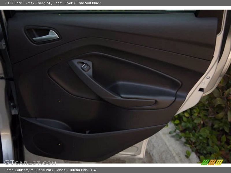 Ingot Silver / Charcoal Black 2017 Ford C-Max Energi SE