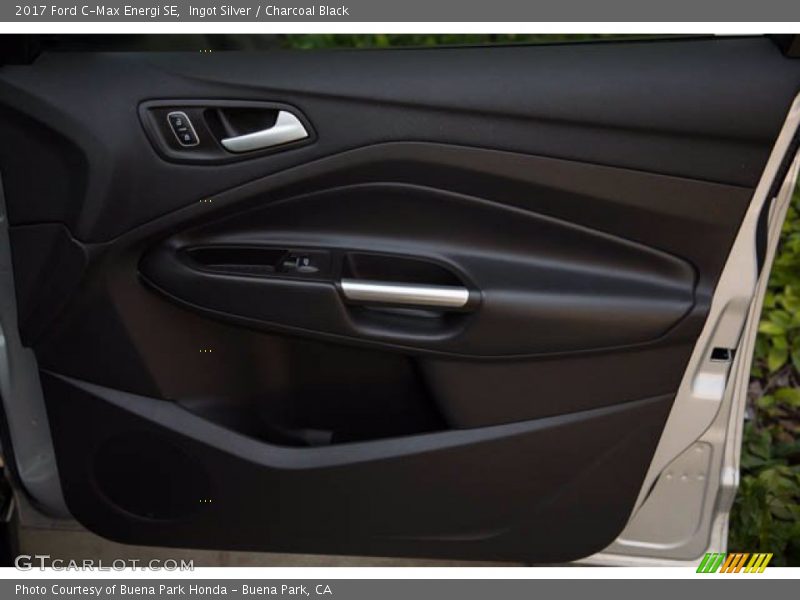 Ingot Silver / Charcoal Black 2017 Ford C-Max Energi SE