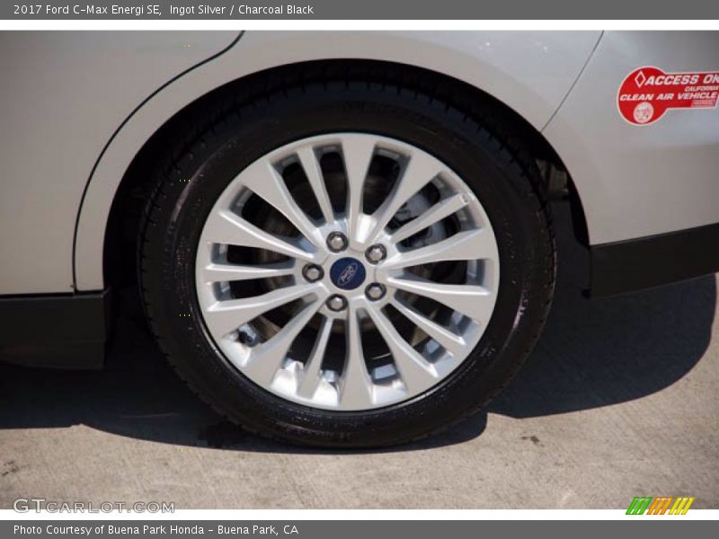 Ingot Silver / Charcoal Black 2017 Ford C-Max Energi SE