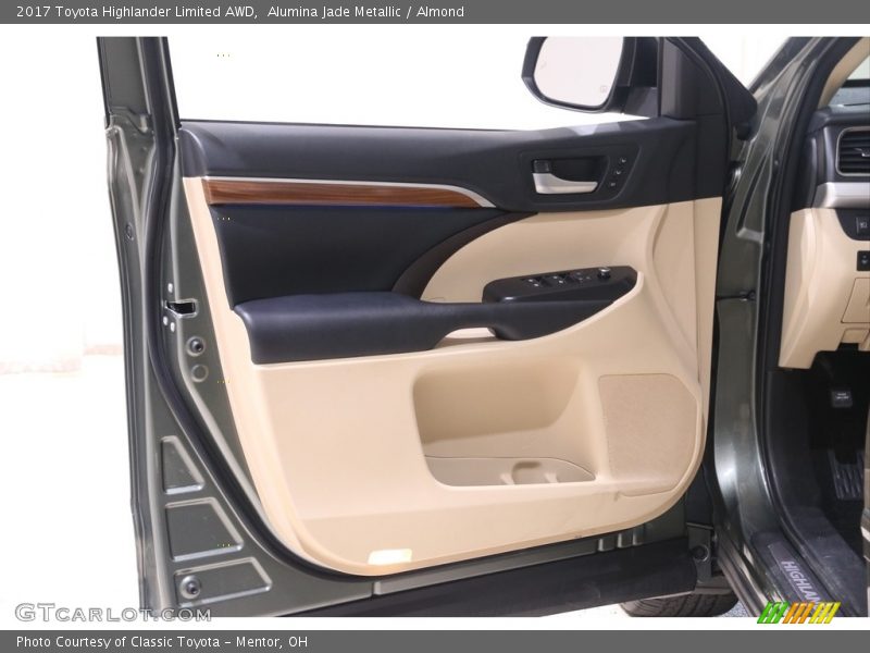 Alumina Jade Metallic / Almond 2017 Toyota Highlander Limited AWD