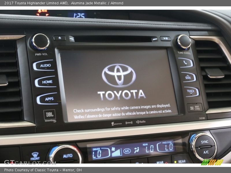 Alumina Jade Metallic / Almond 2017 Toyota Highlander Limited AWD
