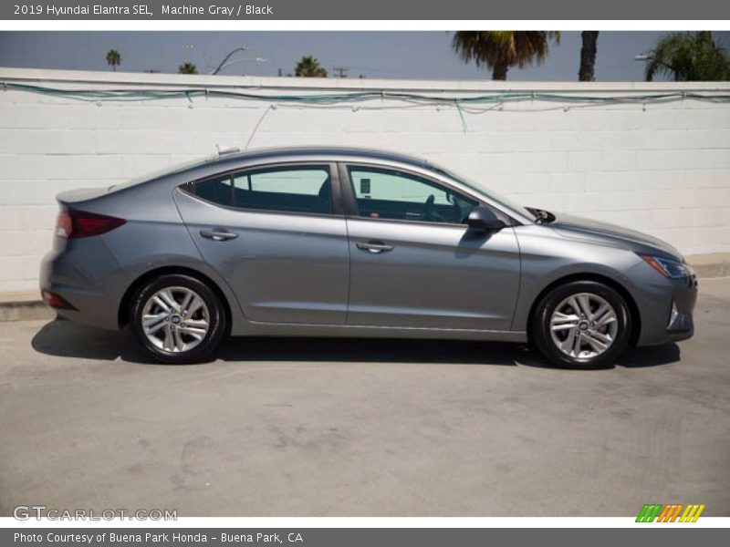 Machine Gray / Black 2019 Hyundai Elantra SEL