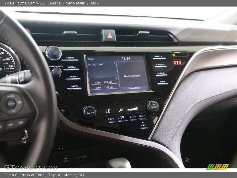Celestial Silver Metallic / Black 2018 Toyota Camry SE
