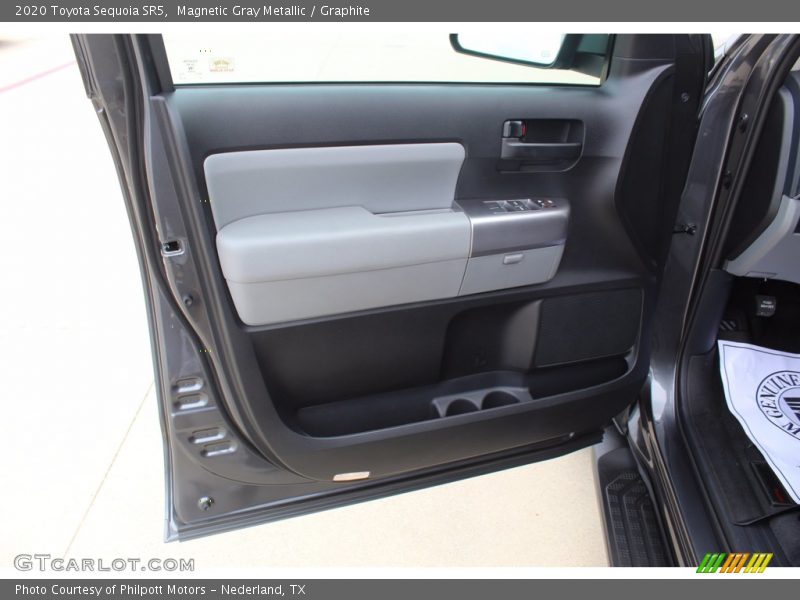 Magnetic Gray Metallic / Graphite 2020 Toyota Sequoia SR5